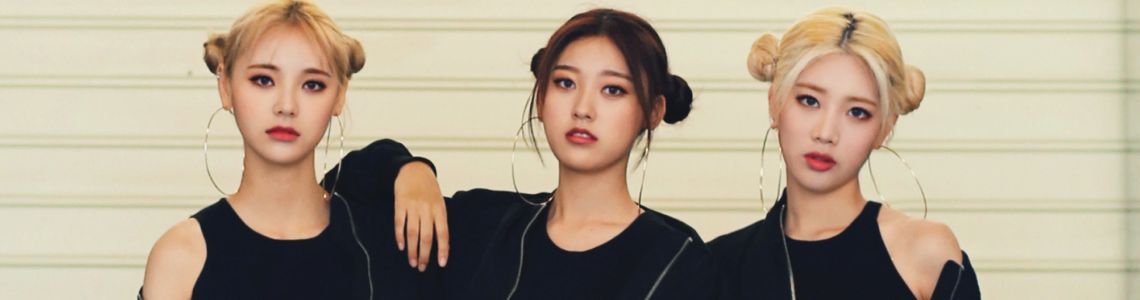 LOONA Odd Eye Circle (LOONA sub-unit)